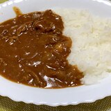 玉ねぎたっぷり甘めのカレー